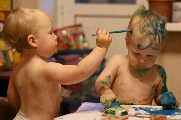 Những hình ảnh hài hước nhất về bé tinh nghịch nhất cười đau bụng 4