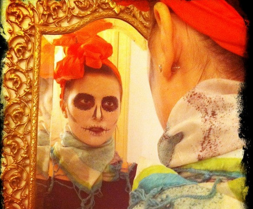 Hướng dẫn trang điểm ấn tượng cho đêm Halloween 2015 cực kỳ đơn giản 10