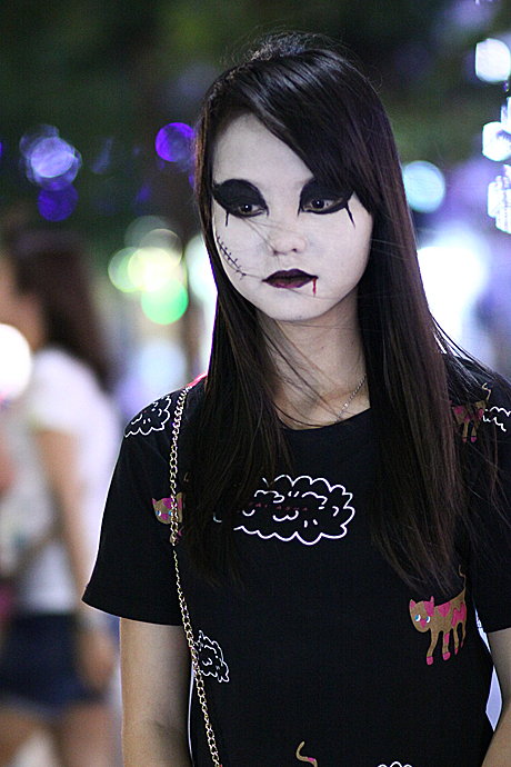 Hướng dẫn trang điểm ấn tượng cho đêm Halloween 2015 cực kỳ đơn giản 13