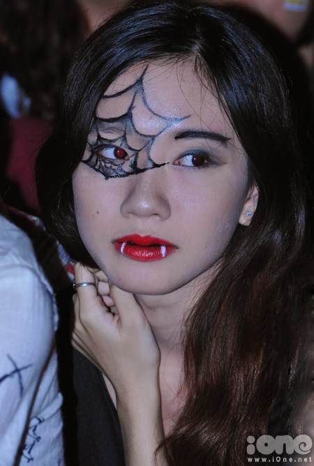 Hình ảnh Halloween cực dễ thương cute cho bạn gái 5