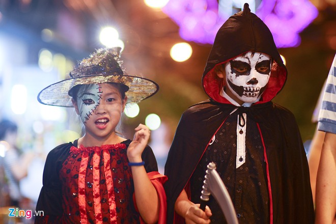 Hình ảnh Halloween cực dễ thương cute cho bạn gái 9