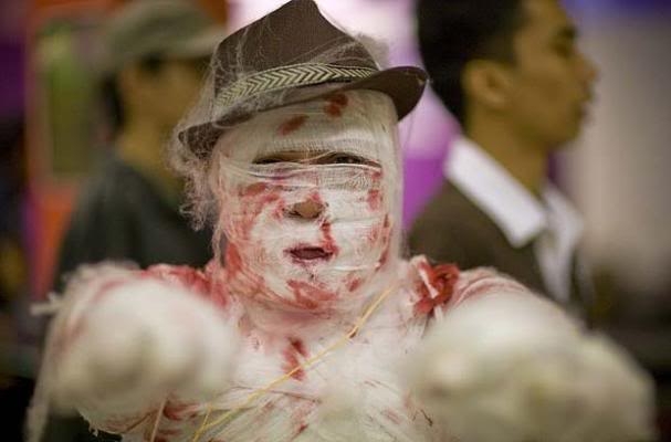 Những hình ảnh trang điểm kinh dị cho mùa halloween 2015 6
