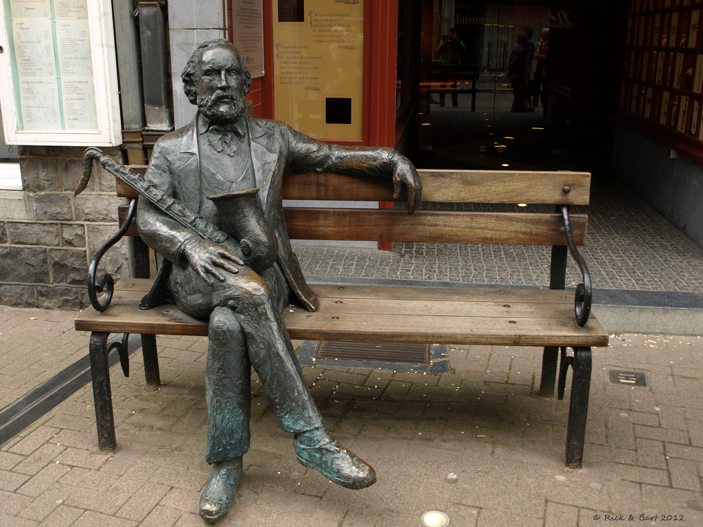 Adolphe Sax là ai trên google tìm kiếm ? 1