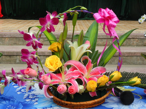 Những lẵng hoa đẹp gửi đến thầy cô nhân ngày 20 – 11 8
