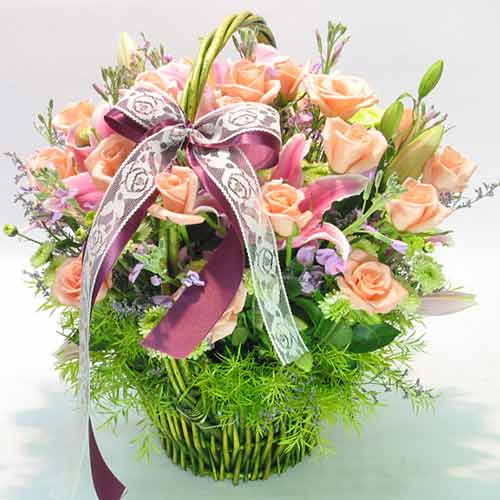 Những lẵng hoa đẹp gửi đến thầy cô nhân ngày 20 – 11 13