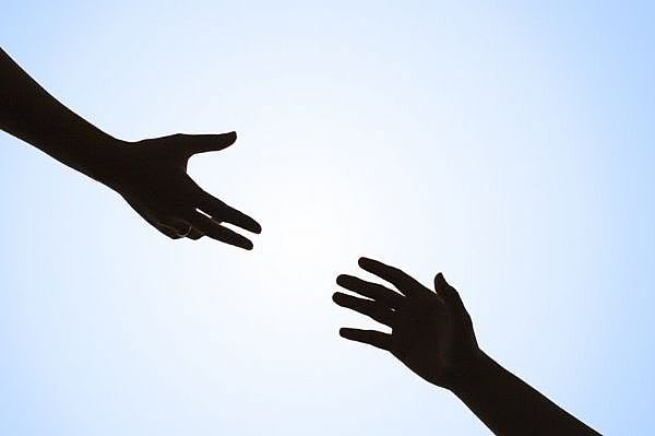 Những câu nói hay và ý nghĩa về tình người hay nhất trên facebook 1