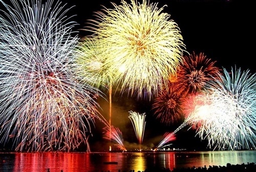 Lịch bắn pháo hoa 30/4 – 1/5 ở TpHCM và Hà Nội năm 2016 7