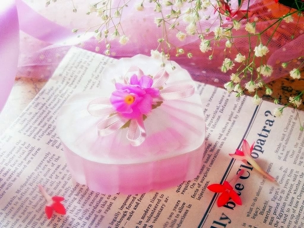 Danh Ngôn Tình Yêu Hay Nhất Bằng Tiếng Anh 0