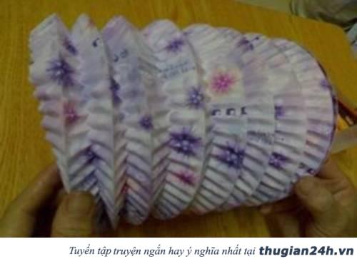 Hướng dẫn cách làm 6 kiểu đèn lồng siêu đơn giản cho bé vui Trung thu 7
