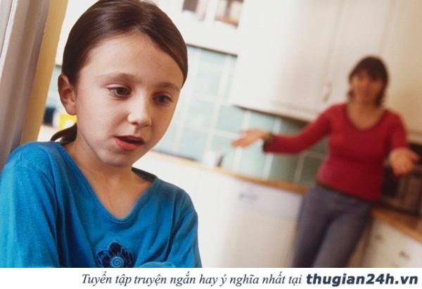 Những câu “cửa miệng” của cha mẹ vô tình làm con bị trầm cảm 2