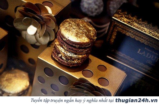 10 món ăn bình dân trở nên đắt giá bởi dát vàng 1