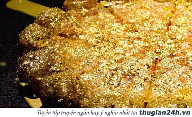 10 món ăn bình dân trở nên đắt giá bởi dát vàng 9