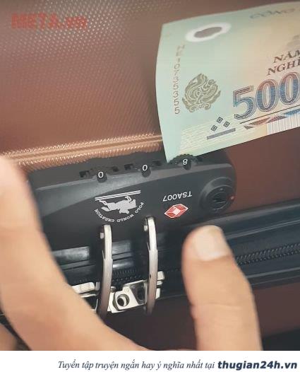 Cách mở khóa vali 3 số mà không cần đến mật khẩu 2