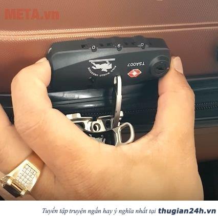 Cách mở khóa vali 3 số mà không cần đến mật khẩu 3