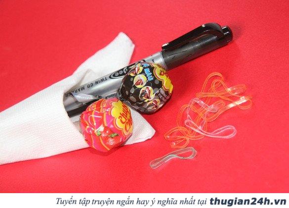 Kẹo mút ma quái dành tặng bạn bè trong dịp Halloween 1