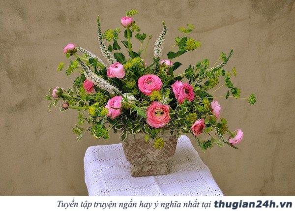 Những mẫu cắm hoa 20-10 đẹp ngất ngây ai cũng có thể thực hiện 5