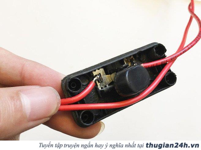 Hướng dẫn tự chế đèn sưởi nhà tắm đơn giản và an toàn chỉ với hơn 100 ngàn đồng 6