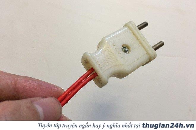 Hướng dẫn tự chế đèn sưởi nhà tắm đơn giản và an toàn chỉ với hơn 100 ngàn đồng 8