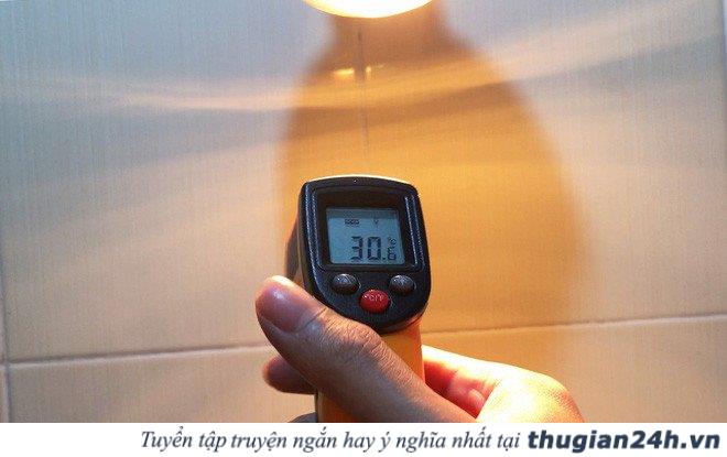 Hướng dẫn tự chế đèn sưởi nhà tắm đơn giản và an toàn chỉ với hơn 100 ngàn đồng 13