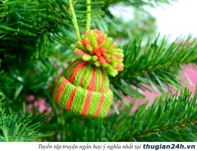 20 ý tưởng làm đồ trang trí Giáng sinh từ thìa, tất cũ hay len thừa 4
